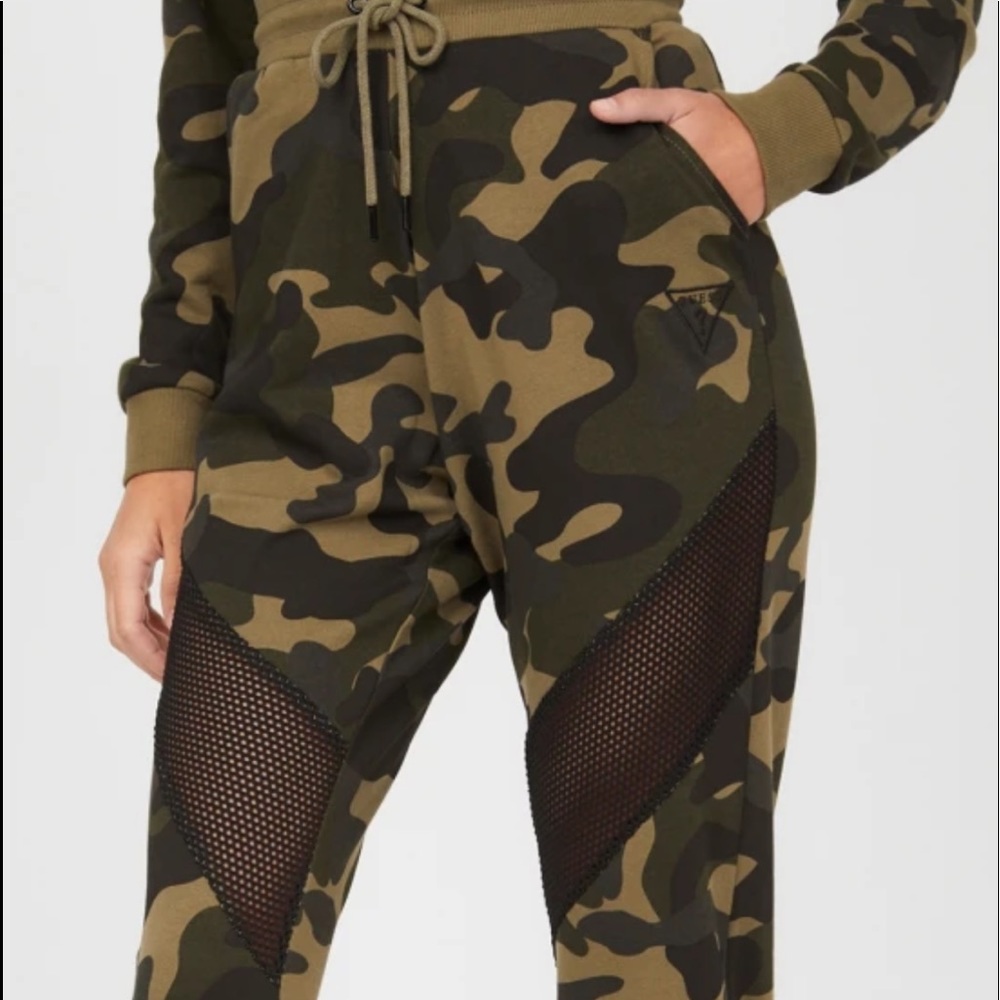 Guess Koe Mesh Jogger size XS